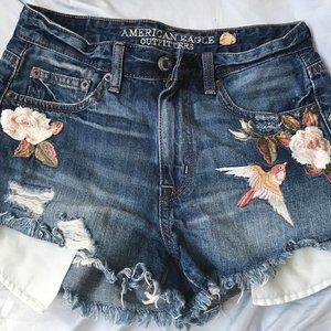 American Eagle Vintage Hi Rise Festival Shorts